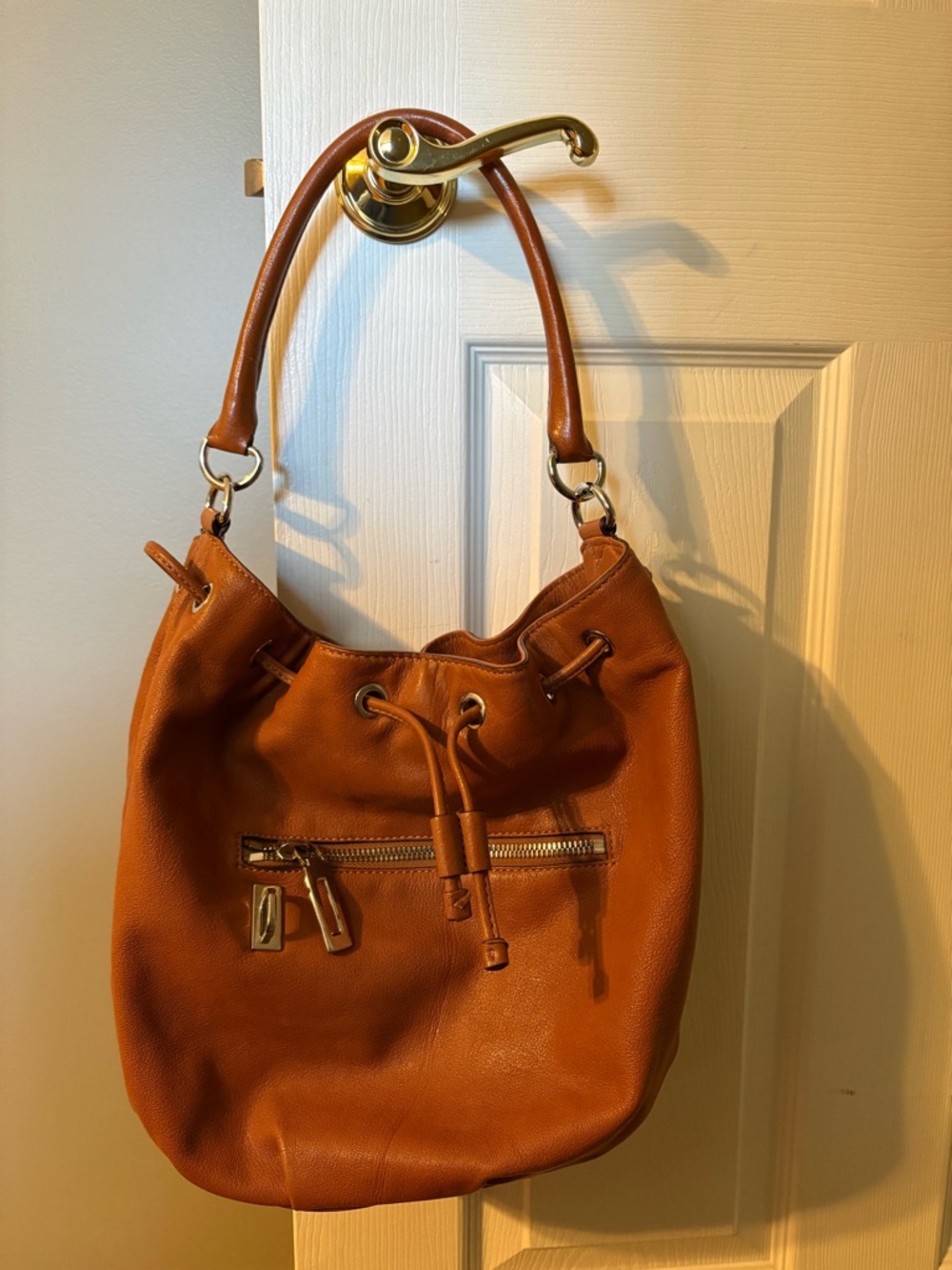 Michael Kors Vintage Leather Drawstring Hobo Bucket Bag in Cognac